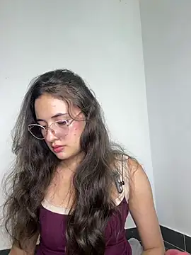baaby-miiaa online show from 07/23/26, 04:32
