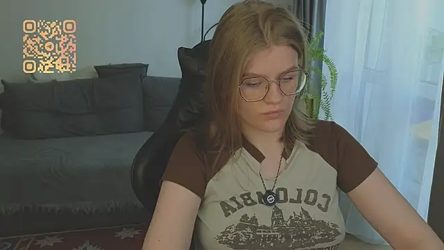 Snapshot of _JessieVibes chatting on 07/18/26, 01:52 JessieVibes online show from 07/18/26, 01:52