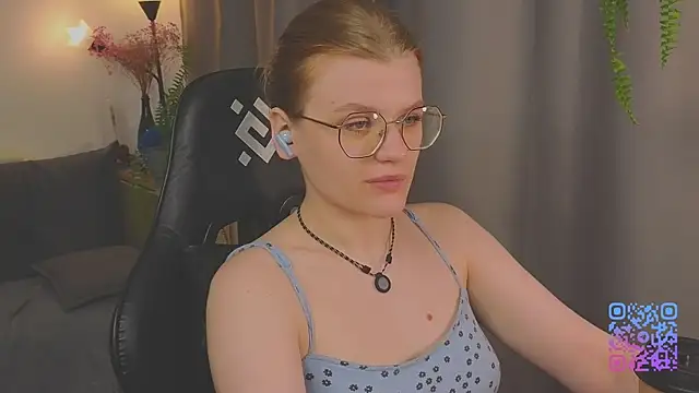 Snapshot of _JessieVibes chatting on 06/28/26, 01:39 JessieVibes online show from 06/28/26, 01:39