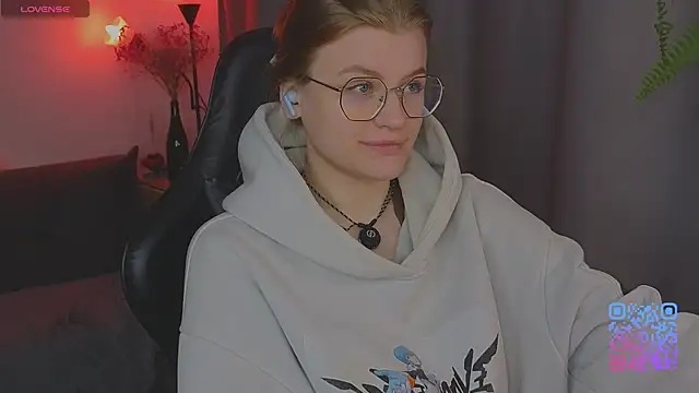  JessieVibes online show from 05/26/26, 01:20