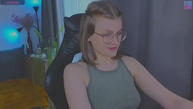  JessieVibes online show from 04/21/26, 01:39