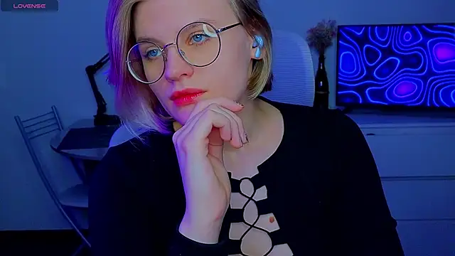  JessieVibes online show from 02/26/25, 03:43