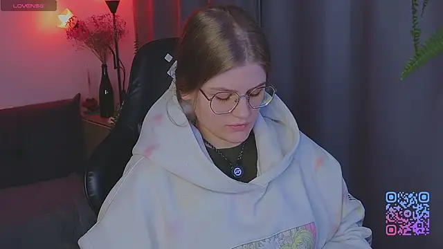  JessieVibes online show from 05/27/26, 04:03