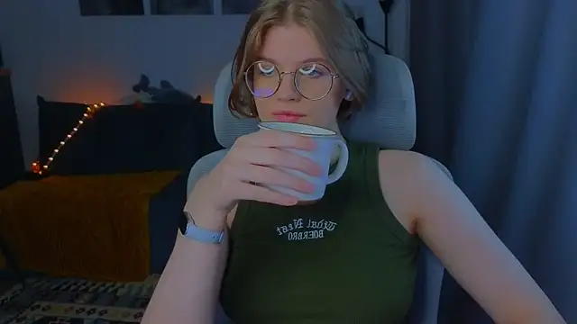  JessieVibes online show from 10/24/25, 12:48