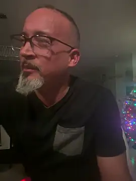 Snapshot of TheConfidentialClub chatting on 01/21/25, 05:16 TheConfidentialClub online show from 01/21/25, 05:16