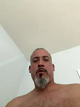 Snapshot of TheConfidentialClub chatting on 01/18/25, 07:04 TheConfidentialClub online show from 01/18/25, 07:04