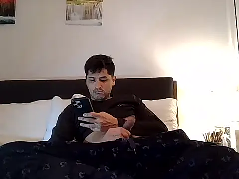 PerroDemonioHot online show from 02/17/26, 04:10