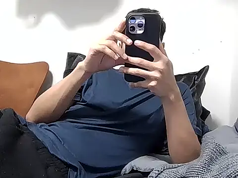 PerroDemonioHot online show from 12/19/25, 11:07