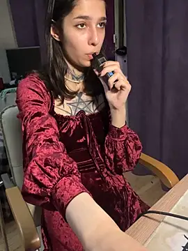 mollyEXD online show from 11/25/25, 06:52