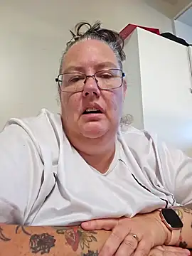 k1w1bbw online show from 02/08/25, 06:33