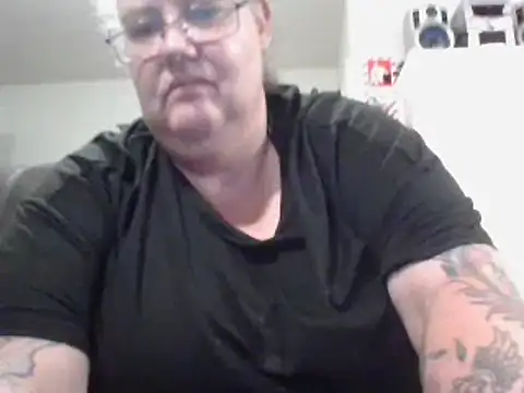 k1w1bbw online show from 03/09/25, 09:46