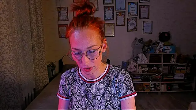 red rocco online show from 02/25/25, 04:35