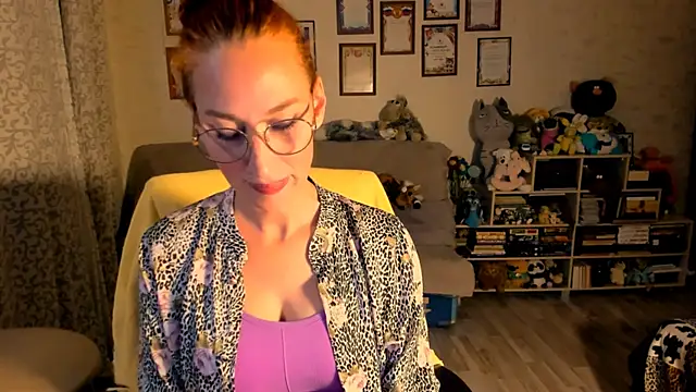 red rocco online show from 09/17/25, 03:47