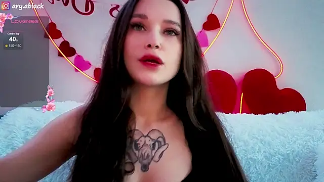 Snapshot of Arya_Black chatting on 02/22/25, 04:07 Arya Black online show from 02/22/25, 04:07