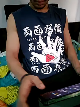 hot hunk boy online show from 09/17/25, 11:34