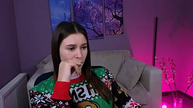 Snapshot of flora_ri chatting on 11/05/25, 03:15 flora ri online show from 11/05/25, 03:15