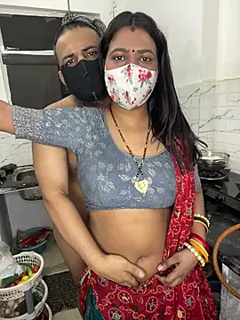 Snapshot of YourSuperTanya chatting on 02/11/26, 04:40 YourSuperTanya online show from 02/11/26, 04:40