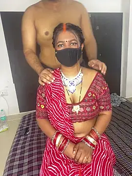 Snapshot of YourSuperTanya chatting on 12/04/25, 09:41 YourSuperTanya online show from 12/04/25, 09:41