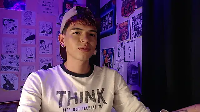 Snapshot of Mickey_Magic chatting on 03/18/25, 11:09 Mickey Magic online show from 03/18/25, 11:09