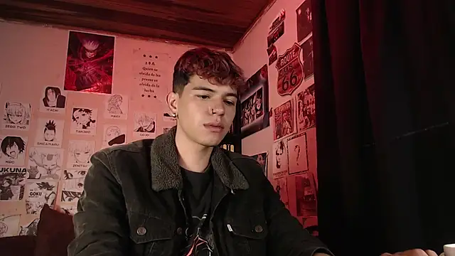 Snapshot of Mickey_Magic chatting on 03/21/25, 11:44 Mickey Magic online show from 03/21/25, 11:44