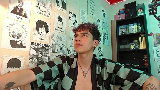 Snapshot of Mickey_Magic chatting on 02/27/25, 11:39 Mickey Magic online show from 02/27/25, 11:39