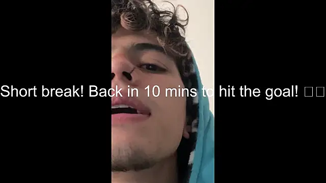 Snapshot of Mickey_Magic chatting on 03/03/26, 12:17 Mickey Magic online show from 03/03/26, 12:17