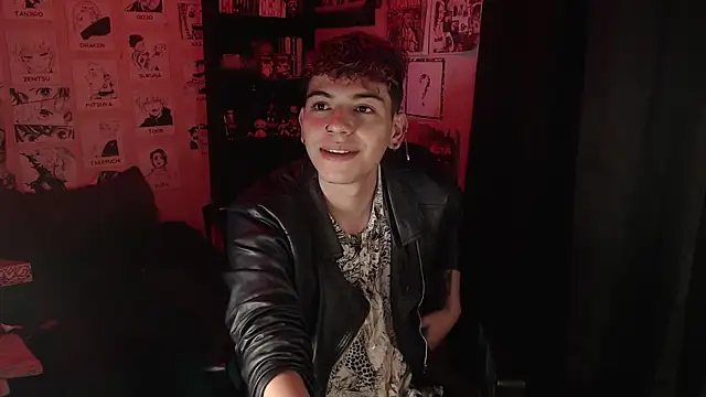 Snapshot of Mickey_Magic chatting on 03/20/25, 09:04 Mickey Magic online show from 03/20/25, 09:04