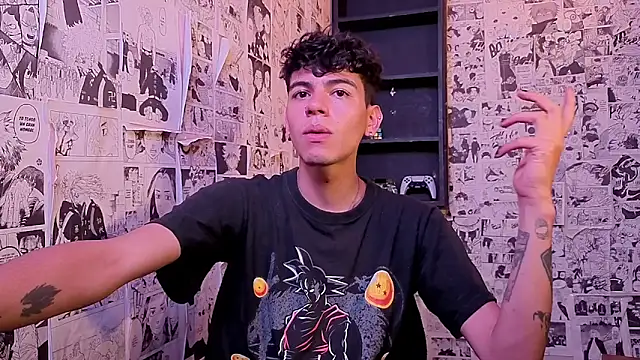 Snapshot of Mickey_Magic chatting on 02/01/26, 04:00 Mickey Magic online show from 02/01/26, 04:00