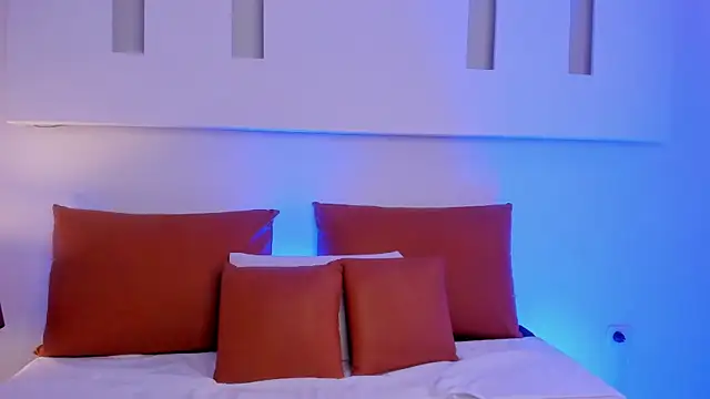 Snapshot of Camila_Mason chatting on 09/20/25, 01:16 Camila Mason online show from 09/20/25, 01:16