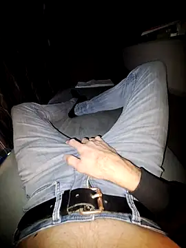 Snapshot of Speedyx0 chatting on 01/16/25, 09:59 Speedyx0 online show from 01/16/25, 09:59