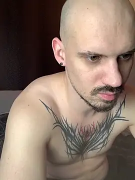 AssHunter4k online show from 12/16/25, 08:40