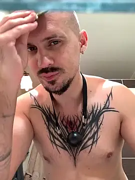 AssHunter4k online show from 10/28/25, 08:57