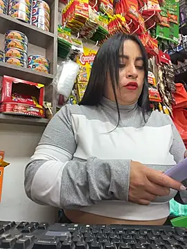 Miia Jazmin online show from 11/18/25, 03:15