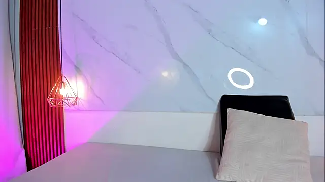 isabella zc online show from 10/12/25, 12:23