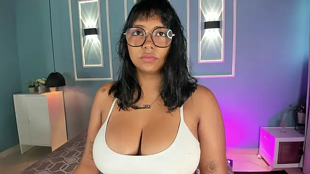 isabella zc online show from 07/24/26, 11:50
