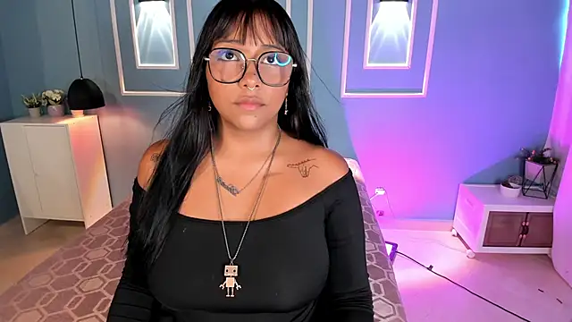 isabella zc online show from 06/03/26, 02:07