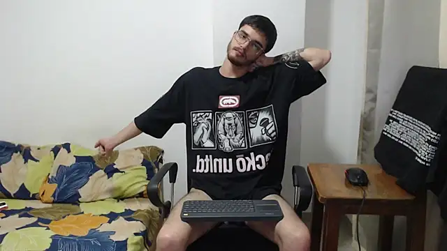 Aleex Miller online show from 10/30/25, 01:48