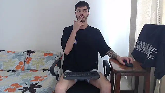 Aleex Miller online show from 11/04/25, 02:43