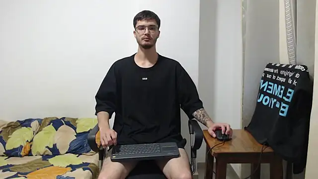 Aleex Miller online show from 10/16/25, 01:25