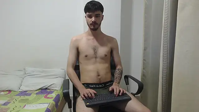 Aleex Miller online show from 12/15/25, 11:42