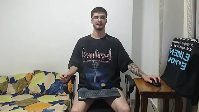 Aleex Miller online show from 10/15/25, 03:16