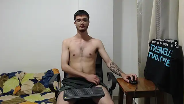 Aleex Miller online show from 10/11/25, 09:32