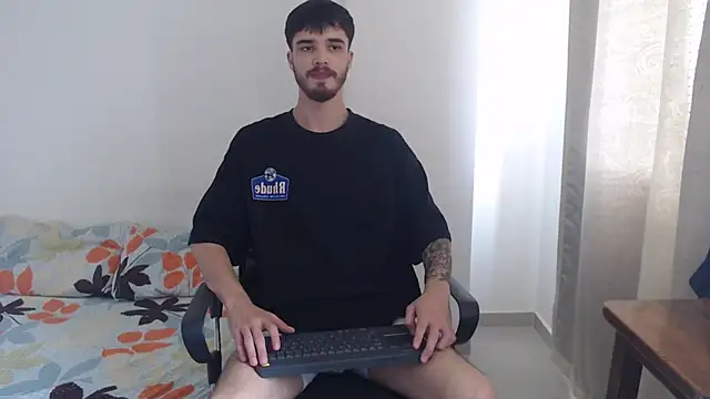 Aleex Miller online show from 12/02/25, 02:30