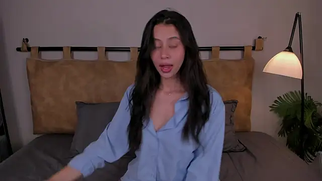 hannah brady online show from 09/24/25, 10:38