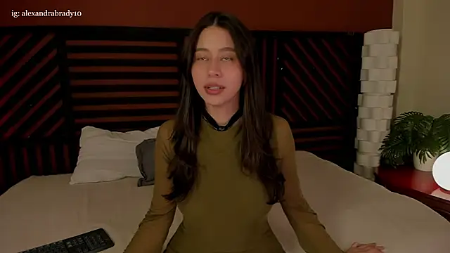 hannah brady online show from 02/25/26, 12:55