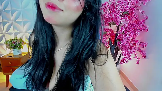 adarna13  online show from 01/07/26, 07:41