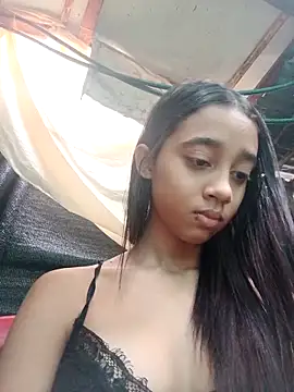 Snapshot of Zoe_Sweett18 chatting on 02/18/25, 01:22 Zoe Sweett18 online show from 02/18/25, 01:22