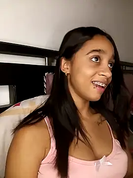 Zoe Sweett18 online show from 04/08/26, 12:23