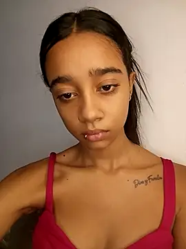 Zoe Sweett18 online show from 04/17/26, 06:33