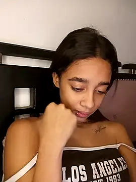 Zoe Sweett18 online show from 03/13/26, 07:08